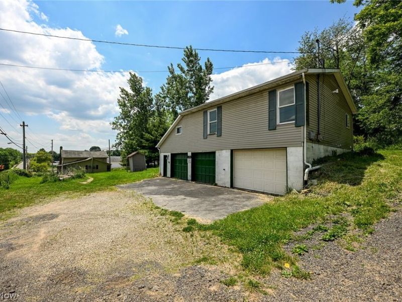 3766 Clark Mill Road, Norton, OH 44203 Photo 2