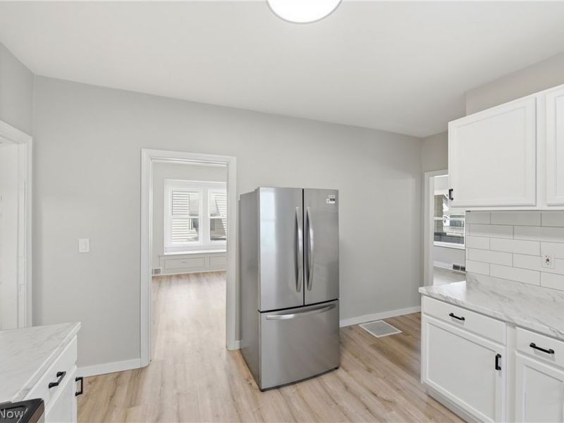 4256 W 22nd Street , Cleveland, OH 44109 Photo 15