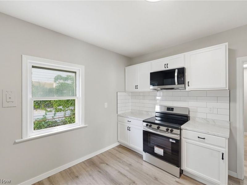 4256 W 22nd Street , Cleveland, OH 44109 Photo 17