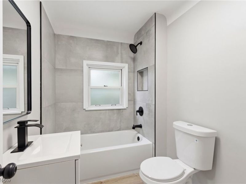 4256 W 22nd Street , Cleveland, OH 44109 Photo 18