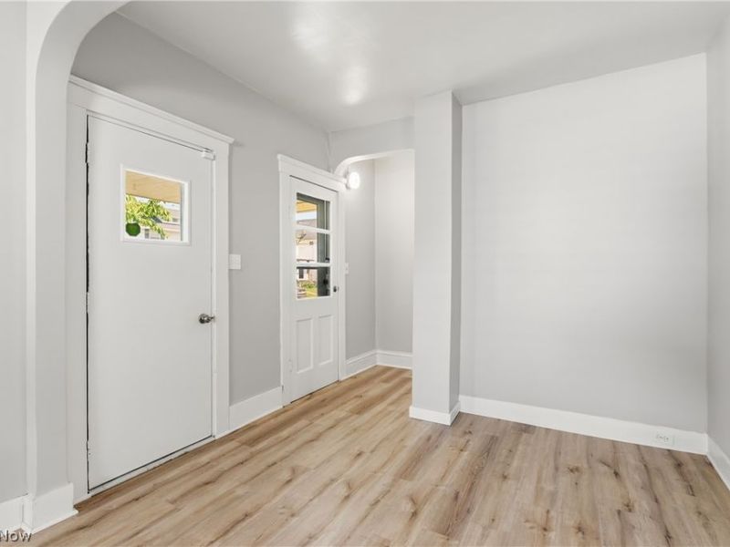 4256 W 22nd Street , Cleveland, OH 44109 Photo 4