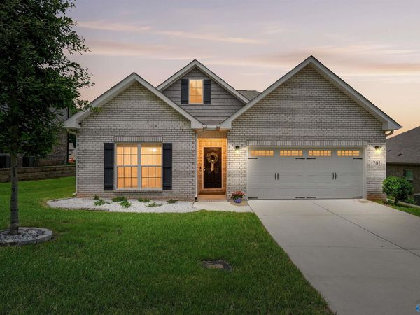 201 Paul Drive, Brownsboro, AL 35741
