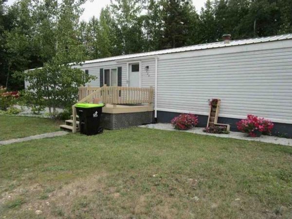 523 Midway Plaisance, De Tour Village, MI 49725