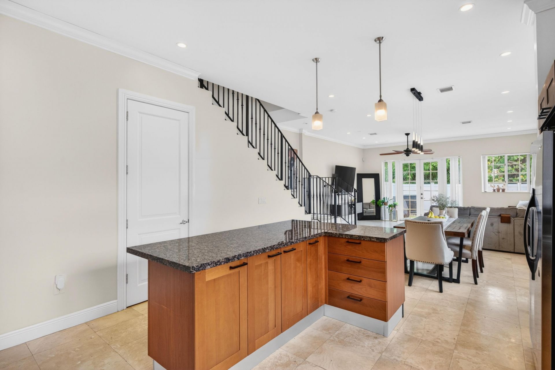 825 SW 12th Street, Fort Lauderdale, FL 33315 Photo