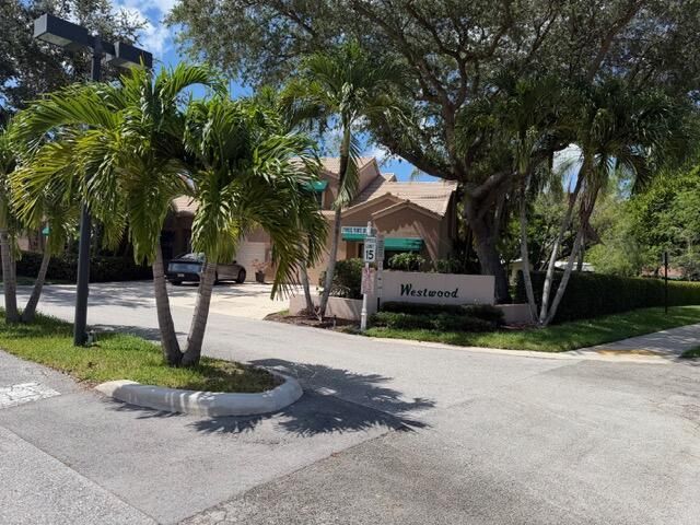 1622 Cypress Pointe Drive, Unit 4-11, Coral Springs, FL 33071 Photo