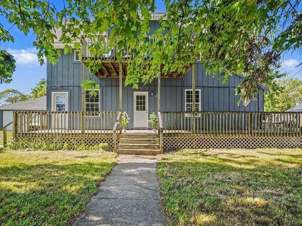 214 2nd Street W, Pinconning, MI 48650