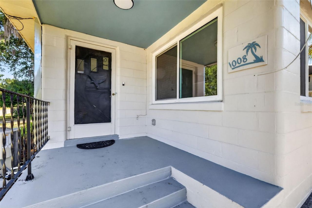 1012 S Baker Street , Mount Dora, FL 32757 Photo