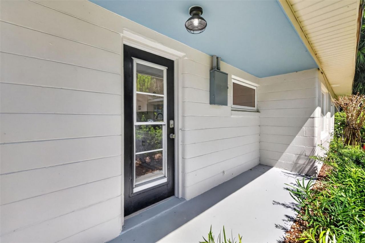 1012 S Baker Street , Mount Dora, FL 32757 Photo