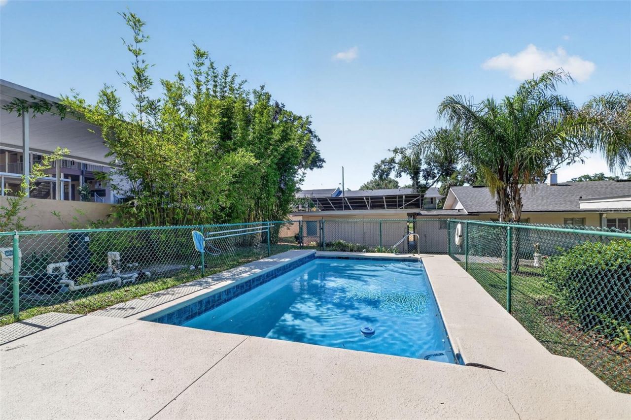 1012 S Baker Street , Mount Dora, FL 32757 Photo