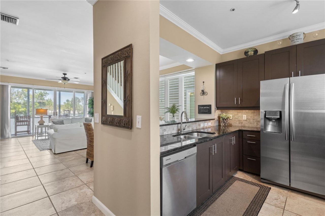 528 Forest Way, Longboat Key, FL 34228 Photo
