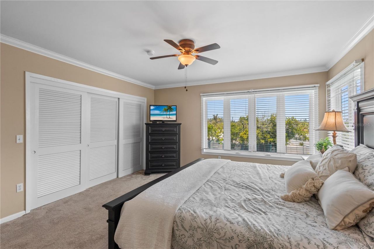 528 Forest Way, Longboat Key, FL 34228 Photo