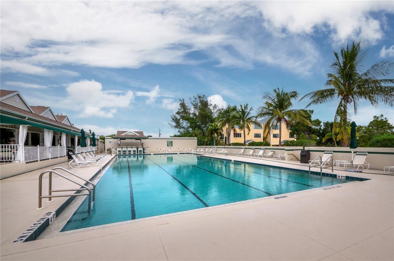 528 Forest Way, Longboat Key, FL 34228 Photo