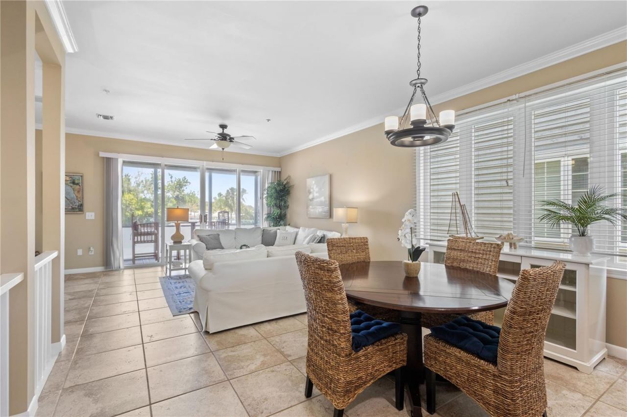 528 Forest Way, Longboat Key, FL 34228 Photo