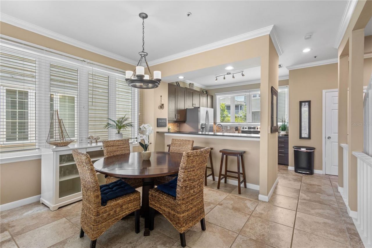 528 Forest Way, Longboat Key, FL 34228 Photo