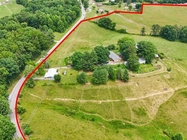2658 Pickett Park Hwy, Jamestown, TN 38556