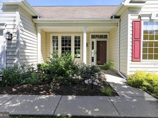 307 SAWGRASS COURT , HONEY BROOK, PA 19344