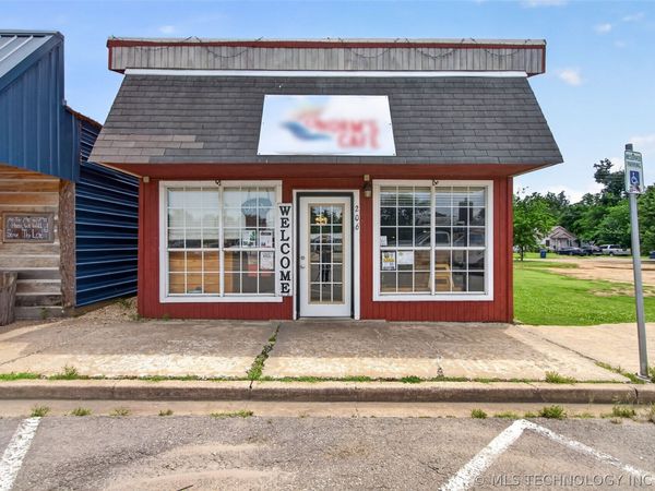 206 W Ferry Street , Salina, OK 74365