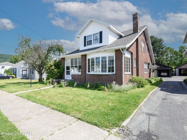 406 Washington Avenue, Wyoming, PA 18644