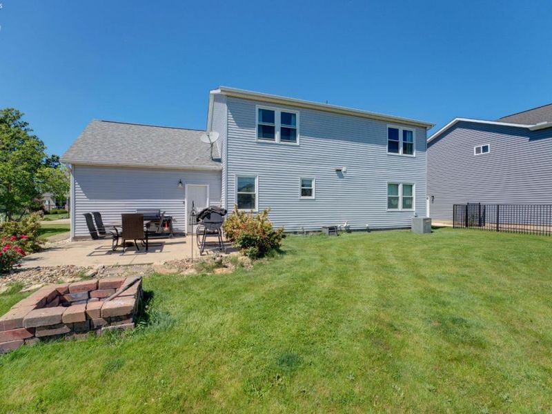 6008 Conneaut Light, Vermilion, OH 44089 Photo 42