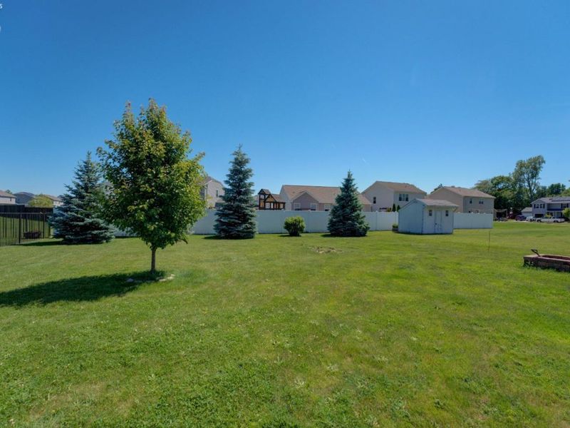 6008 Conneaut Light, Vermilion, OH 44089 Photo 46