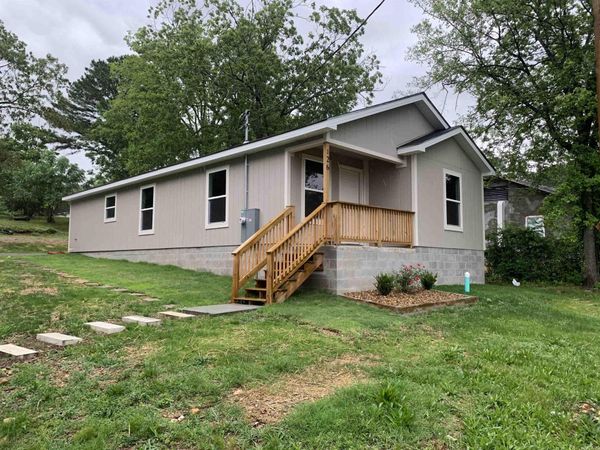 126 Jonquil Place , Hot Springs, AR 71913