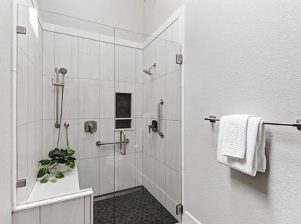 11440 Gold Country Blvd, Gold River, CA 95670 Photo