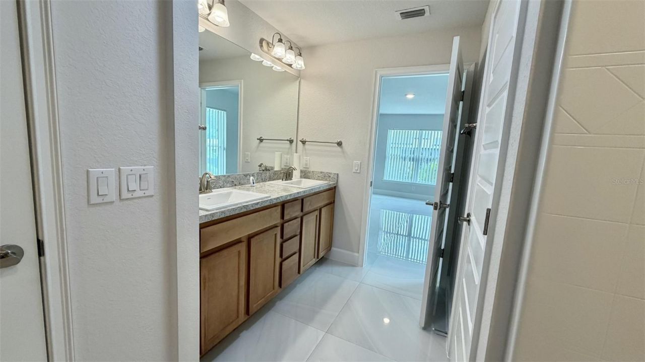 372 Rockland Street, Lehigh Acres, FL 33972 Photo