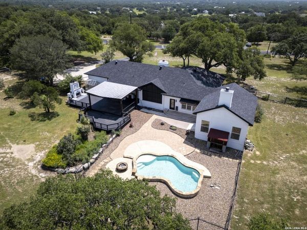 31421 WILD OAK HL, Fair Oaks Ranch, TX 78015