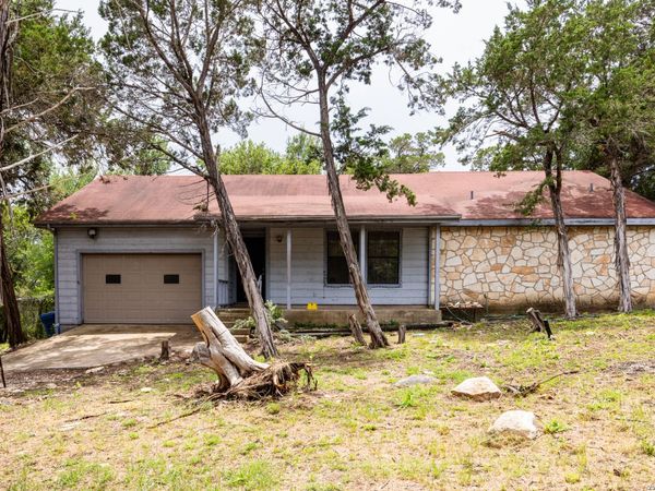 127 WHITE TAIL DR, Kerrville, TX 78028