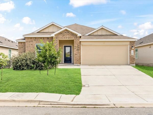 2708 CORAL VLY, Seguin, TX 78155