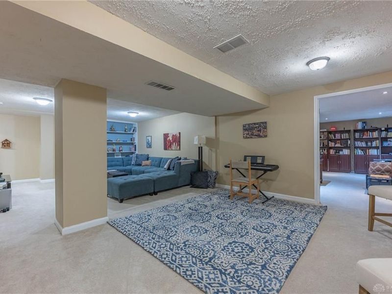 1717 Heritage Lake Drive, Centerville, OH 45458 Photo 29