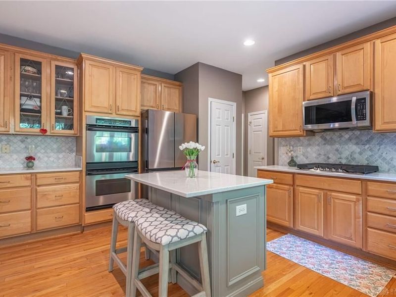 1717 Heritage Lake Drive, Centerville, OH 45458 Photo 9