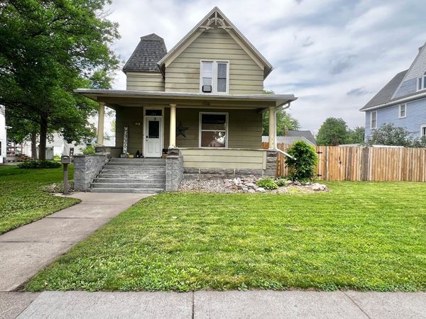 313 E 5th Street, Redwood Falls, MN 56283