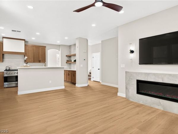 8902 W Katie Avenue , Las Vegas, NV 89147