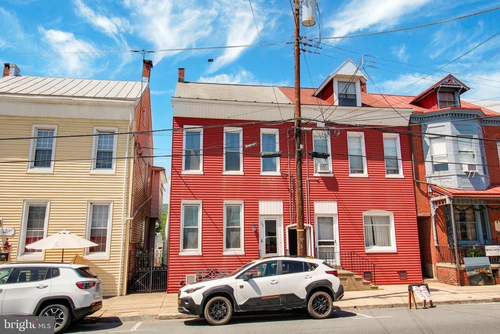 243 STATE STREET , HAMBURG, PA 19526