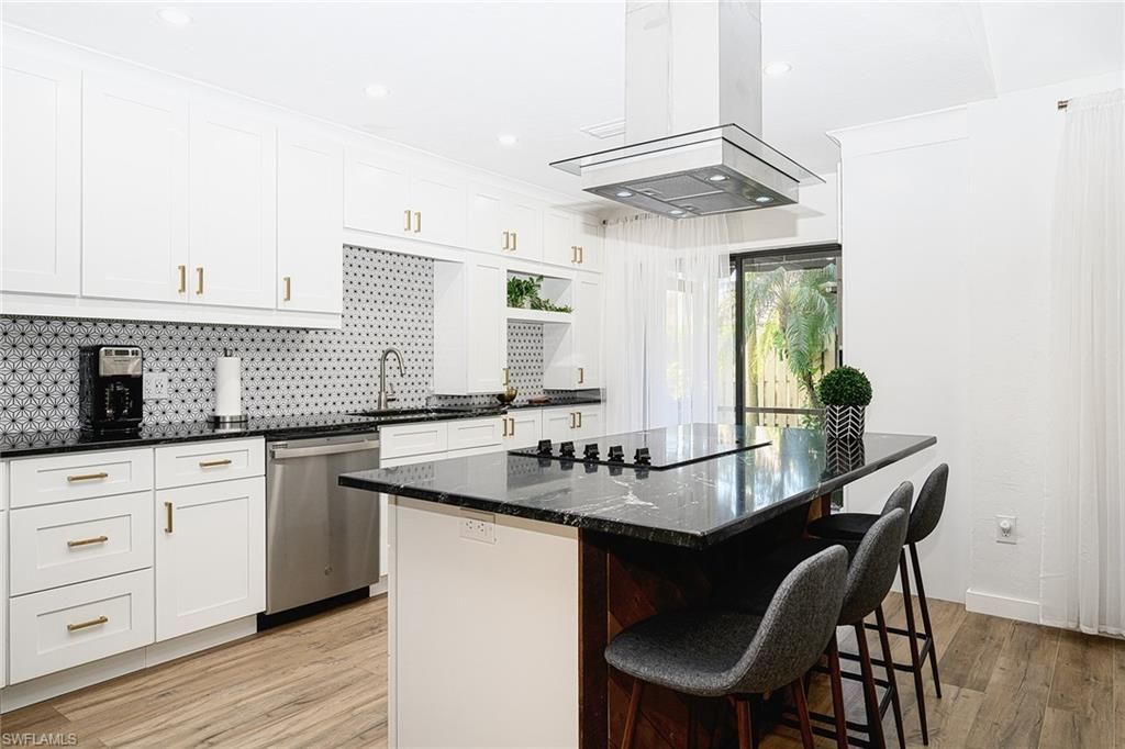 772 Reef Point Cir, Unit 55, Naples, FL 34108 Photo
