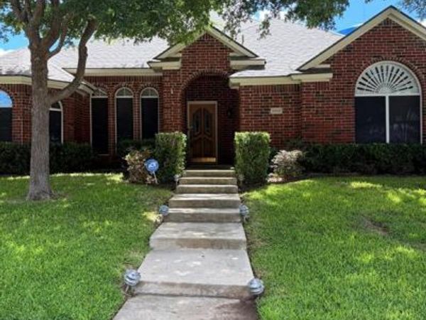 2306 Norwich Drive, Carrollton, TX 75006