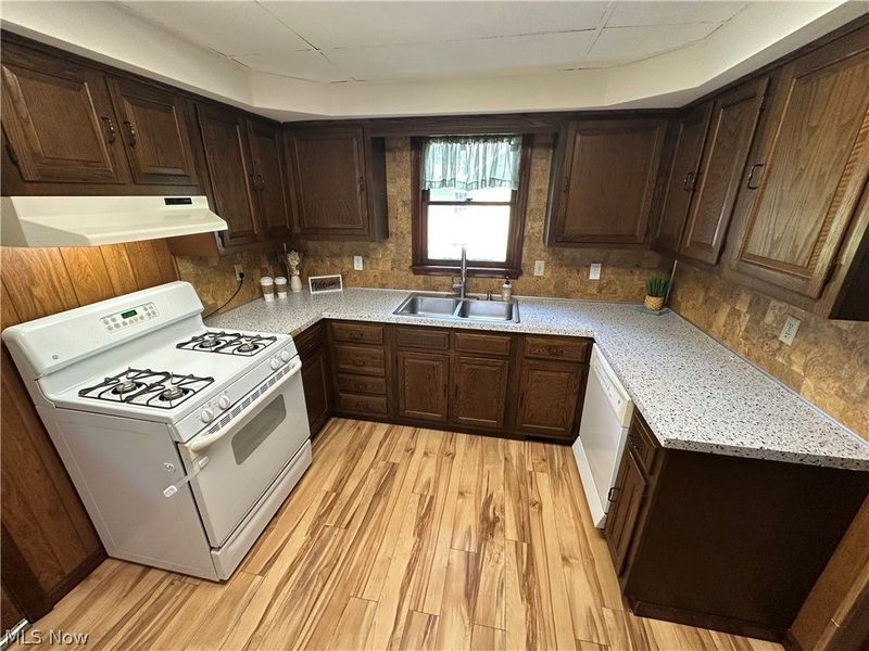 250 Bane Avenue, Newton Falls, OH 44444 Photo 4