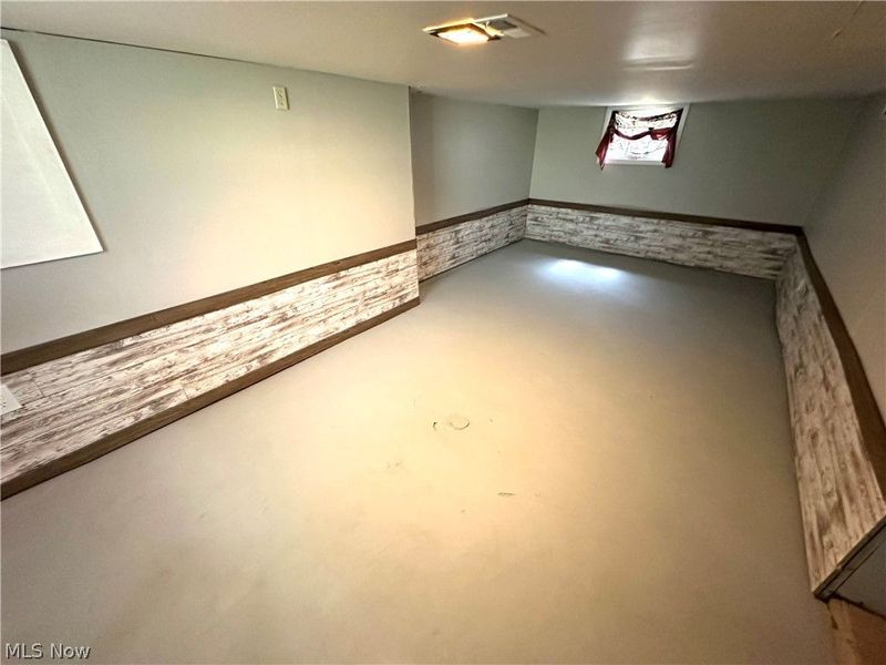 250 Bane Avenue, Newton Falls, OH 44444 Photo 9