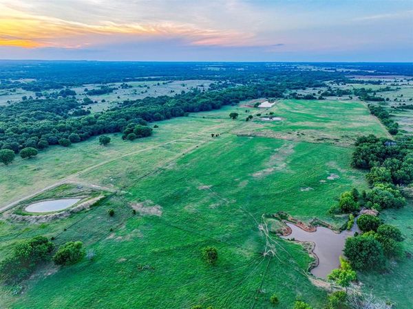 27335 E 1680 County Road, Elmore City, OK 73433