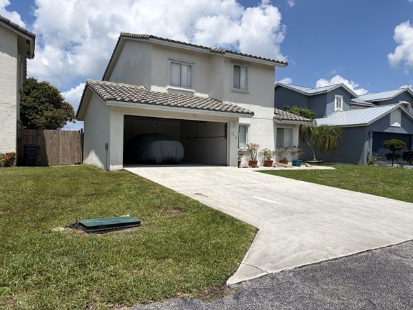 5656 Strawberry Lakes Circle, Lake Worth, FL 33463