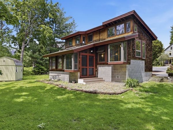 6 Forest St., Unit R, Lexington, MA 02421