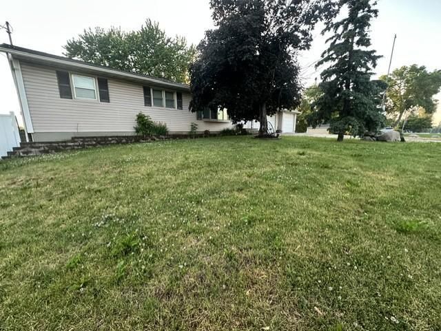 527 Oak Avenue N, Maple Lake, MN 55358 Main Photo