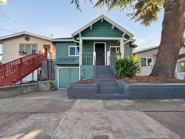 5533 Edgerly St , Oakland, CA 94621