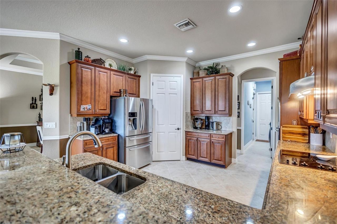 7511 Heritage Grand Place, Bradenton, FL 34212 Photo