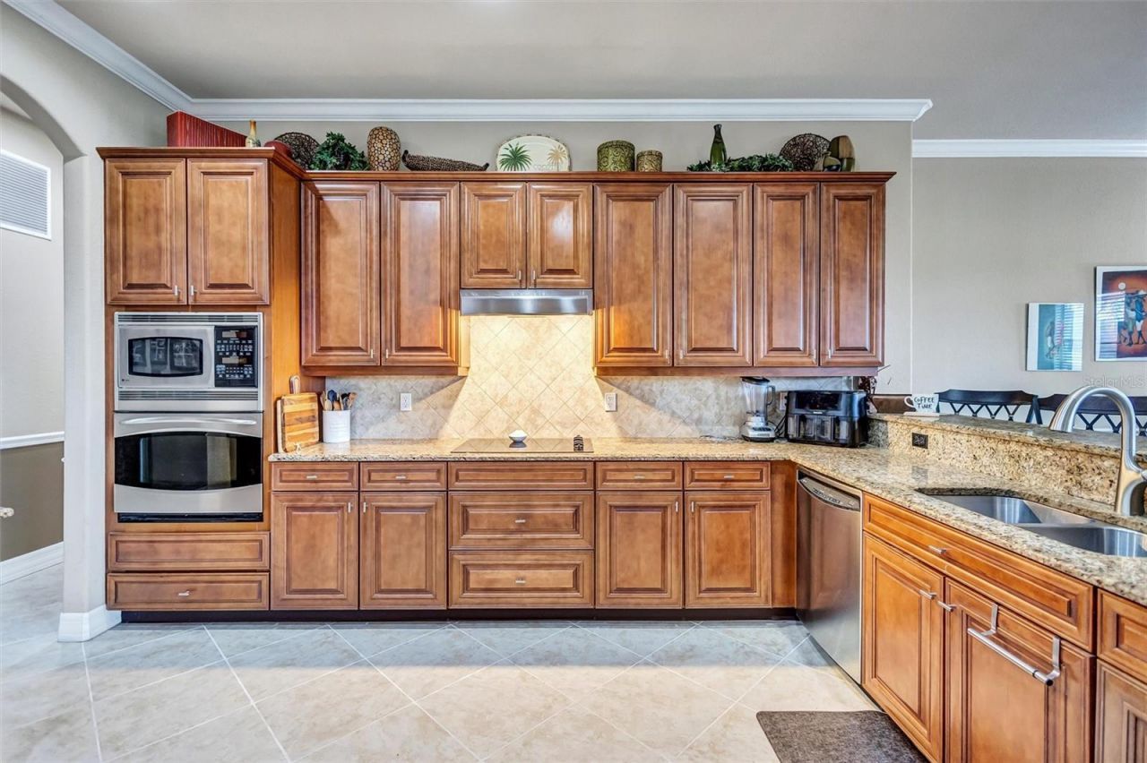 7511 Heritage Grand Place, Bradenton, FL 34212 Photo