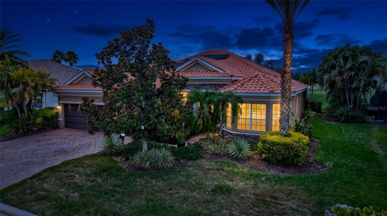 7511 Heritage Grand Place, Bradenton, FL 34212 Photo