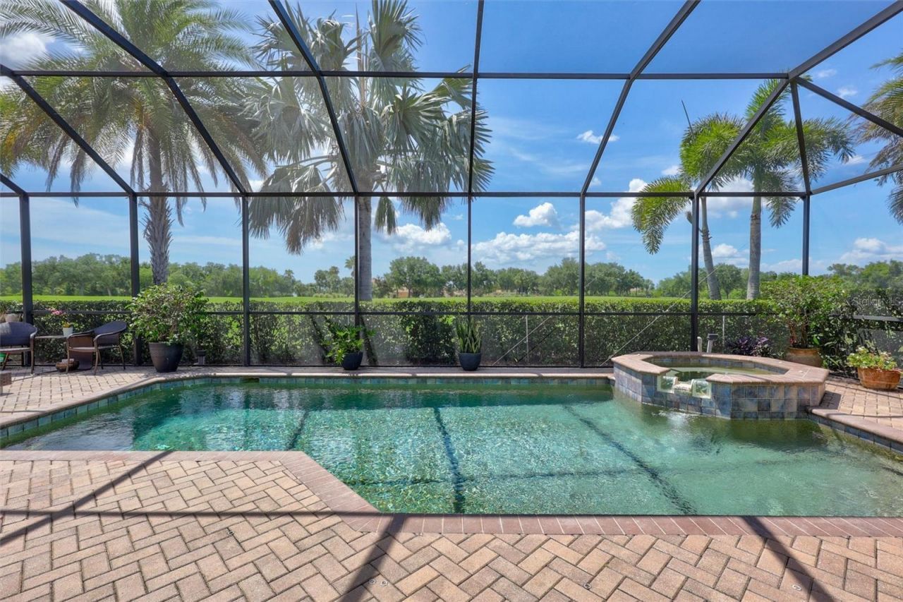 7511 Heritage Grand Place, Bradenton, FL 34212 Photo