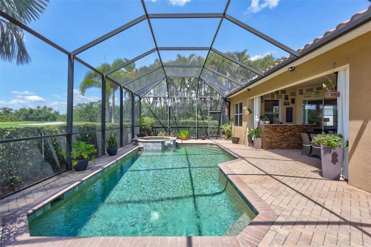 7511 Heritage Grand Place, Bradenton, FL 34212 Photo
