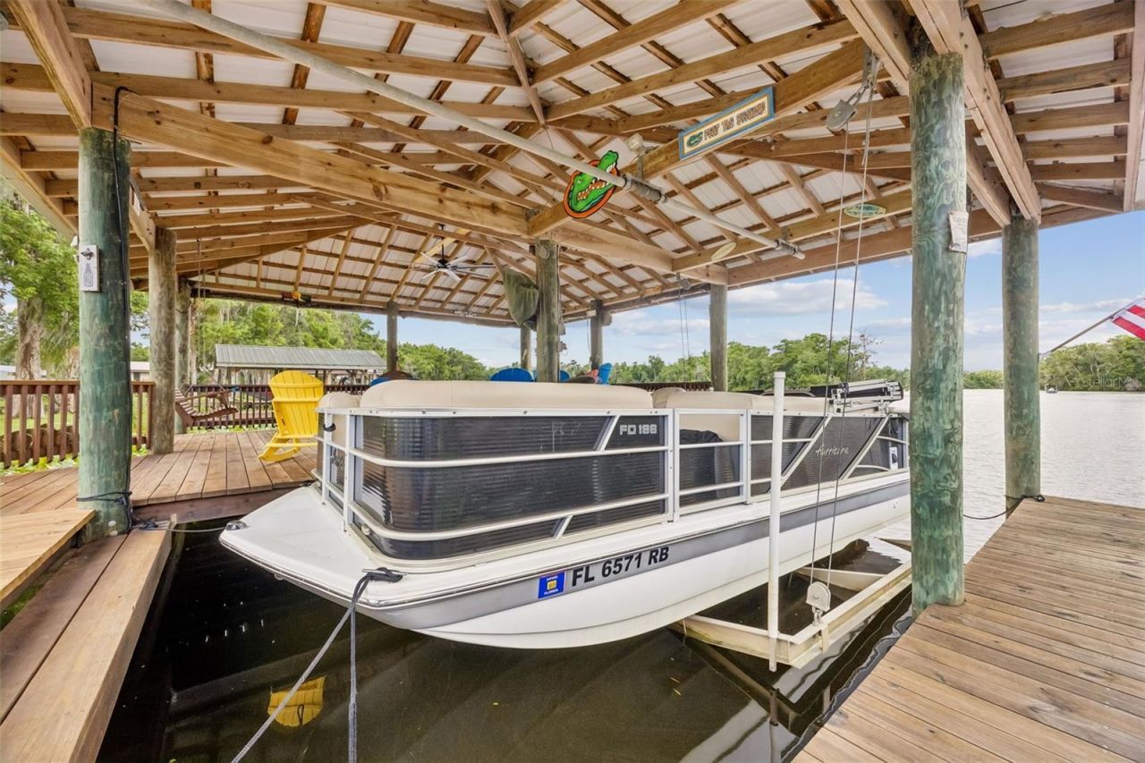 329 Paradise Circle , Satsuma, FL 32189 Photo